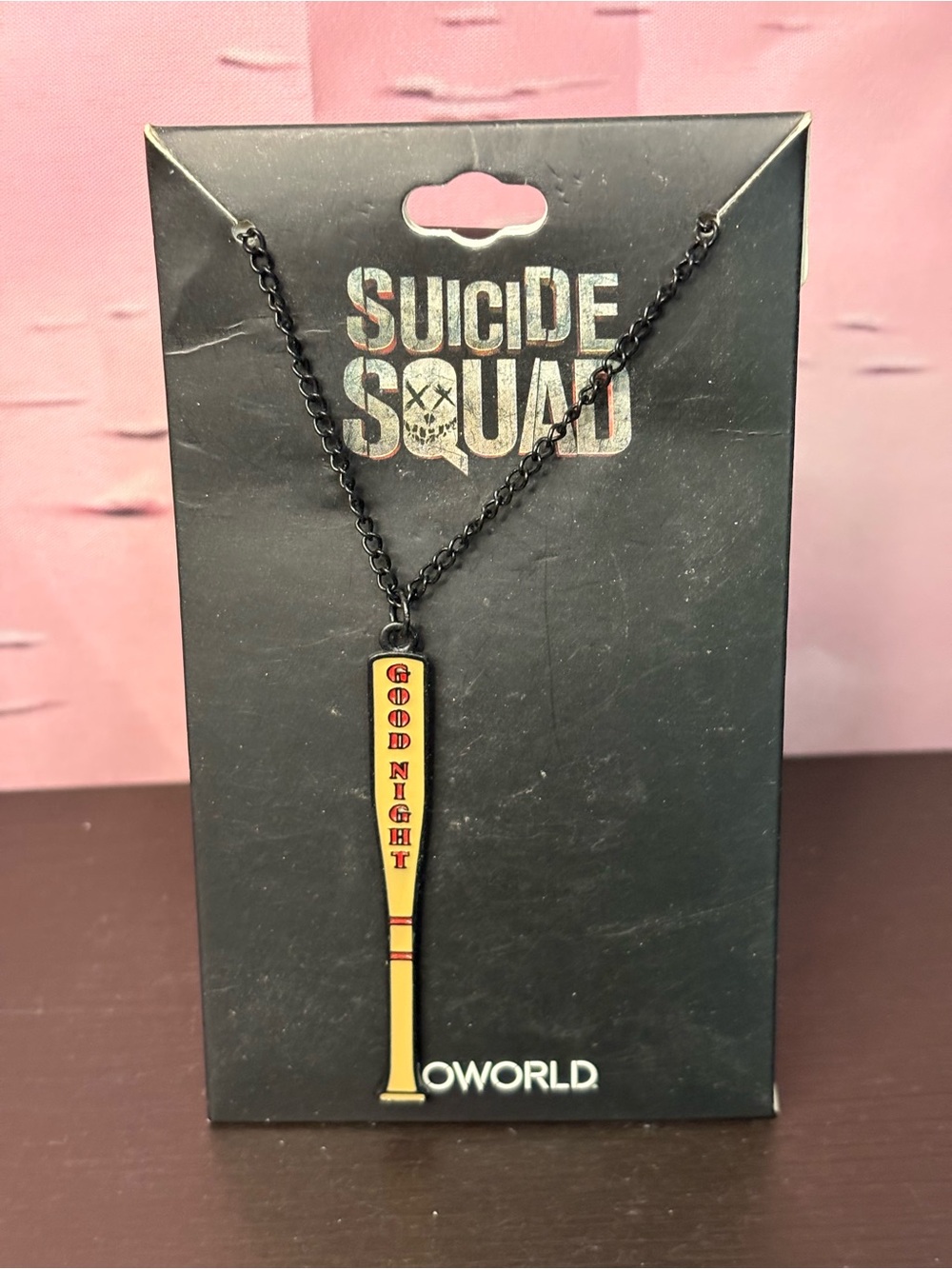 Suicide Squad Harley Quinn 'Good Night' Yellow Baseball Bat Necklace. New.